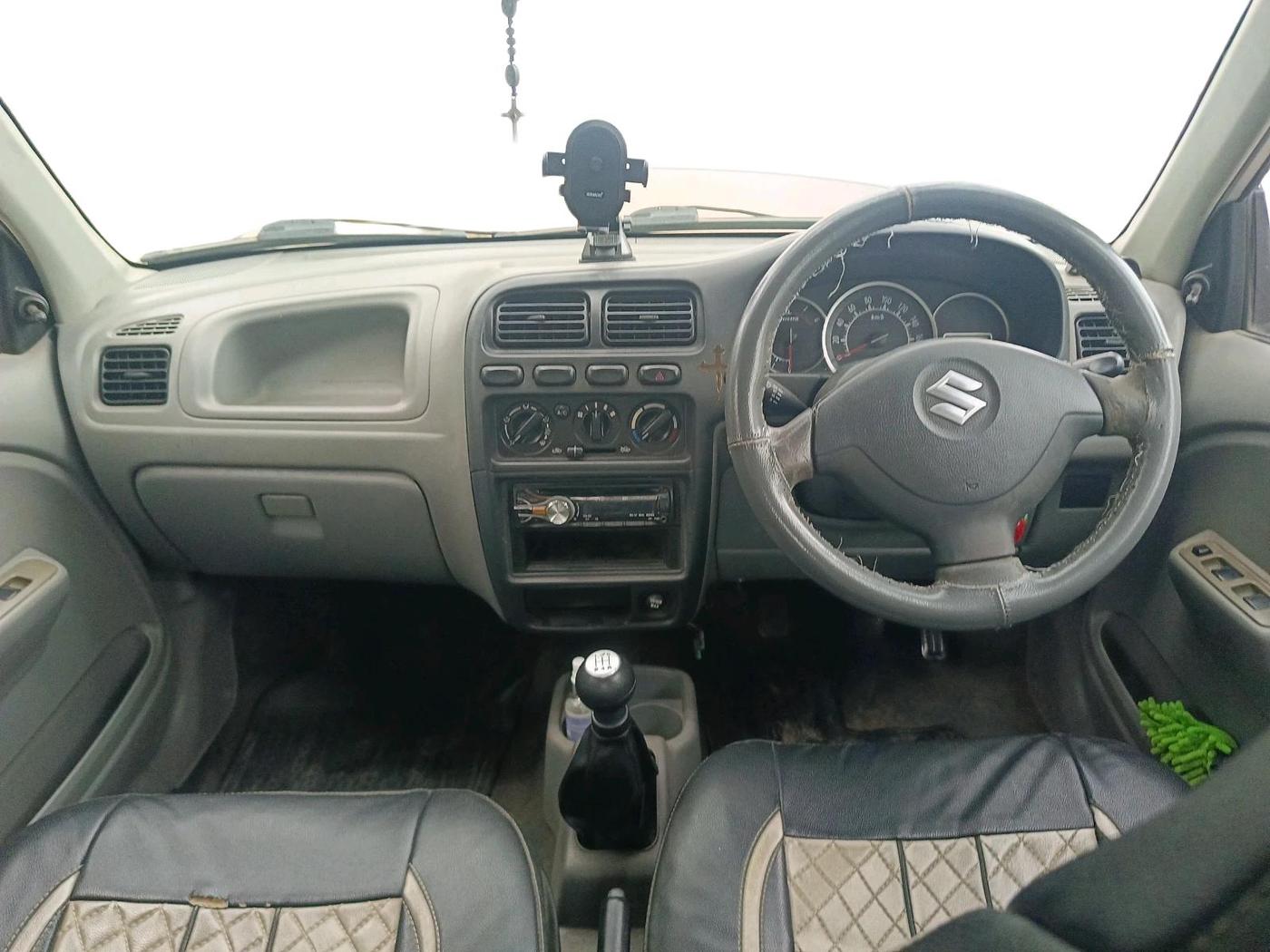 2013 Maruti Alto K10 VXI, Petrol, Manual, 40,647 km, interior