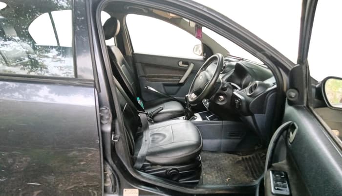 2011 Ford Fiesta Classic CLXI 1.4 DIESEL, Diesel, Manual, 1,45,388 km, interior