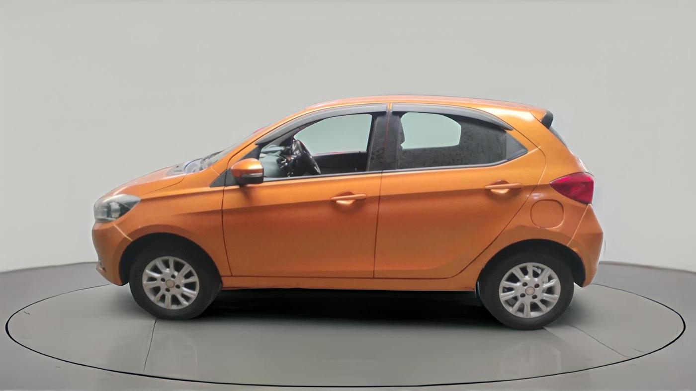 2018 Tata Tiago XTA PETROL, Petrol, Automatic, 68,288 km, exterior