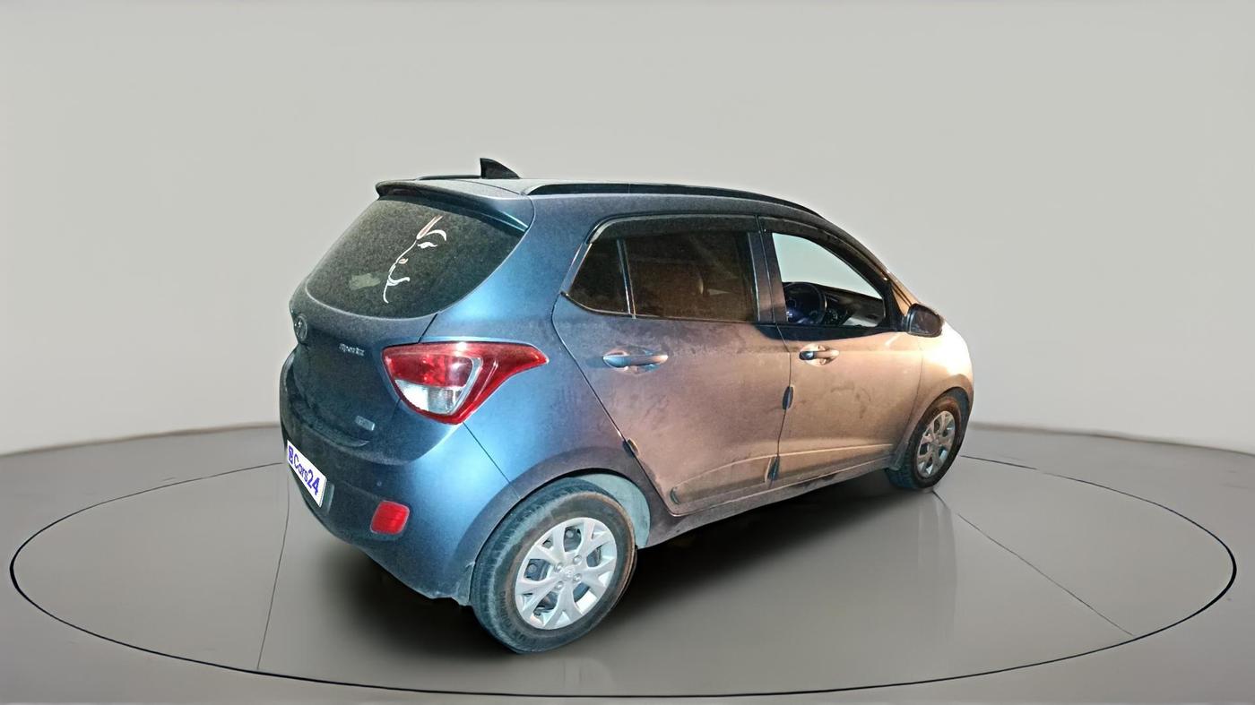 2015 Hyundai Grand i10 SPORTZ 1.2 KAPPA VTVT, Petrol, Manual, 80,371 km, exterior