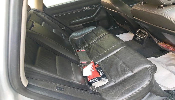 2010 Audi A6 2.7 TDI, Diesel, Automatic, 1,67,481 km, interior