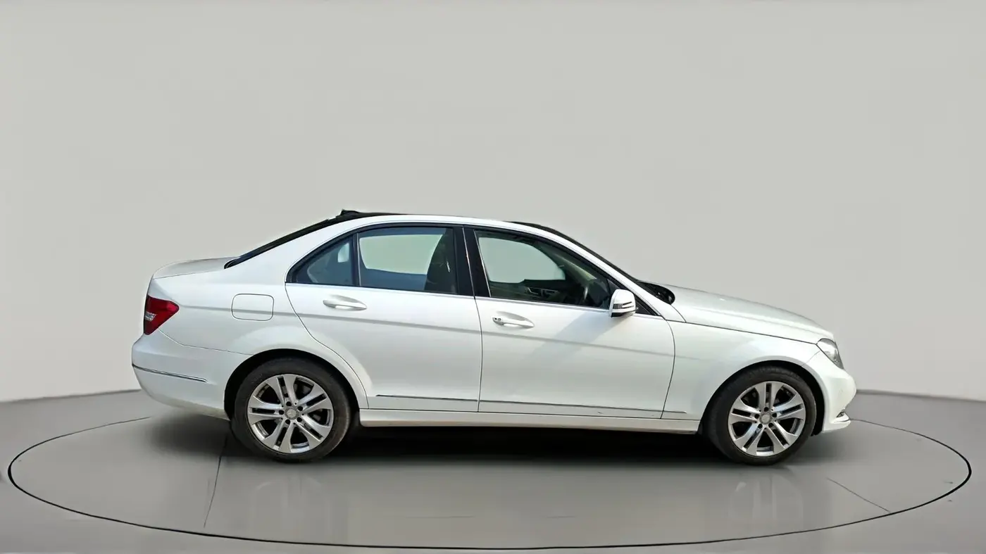 2013 Mercedes Benz C Class 200 CGI AVANTGARDE, Petrol, Automatic, 91,639 km, exterior