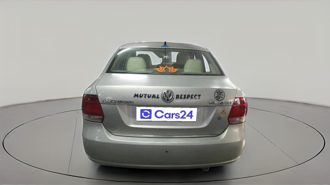 2011 Volkswagen Vento HIGHLINE DIESEL 1.6, Diesel, Manual, 1,54,984 km, exterior