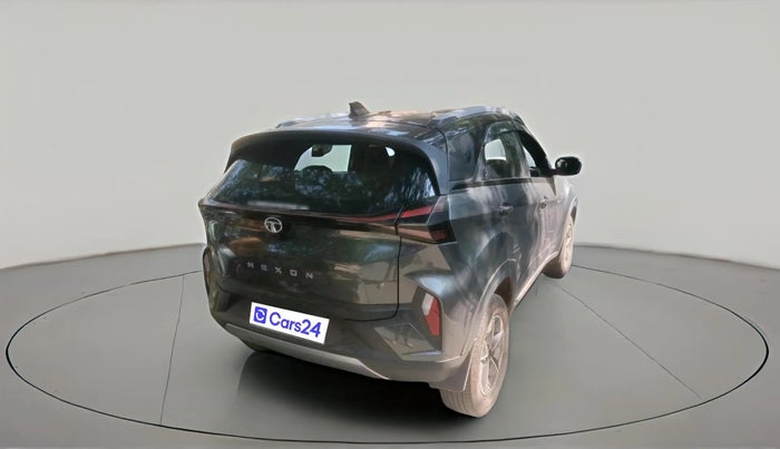 2023 Tata NEXON FEARLESS + SUNROOF DUAL TONE 1.2 PETROL, Petrol, Manual, 12,767 km, exterior