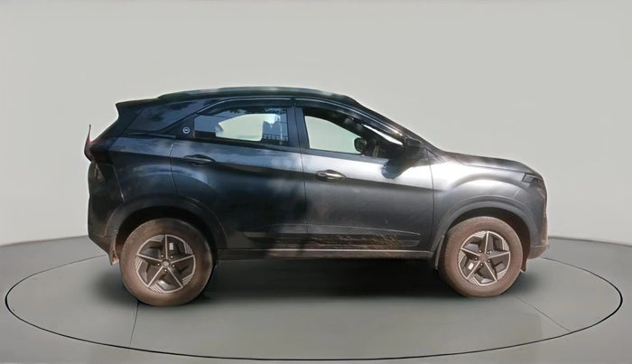 2023 Tata NEXON FEARLESS + SUNROOF DUAL TONE 1.2 PETROL, Petrol, Manual, 12,767 km, exterior