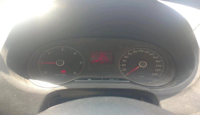 2013 Volkswagen Polo HIGHLINE DIESEL, Diesel, Manual, 1,38,439 km, interior