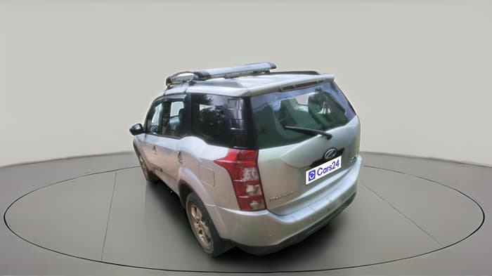 2013 Mahindra XUV500 W4, Diesel, Manual, 1,32,645 km, exterior