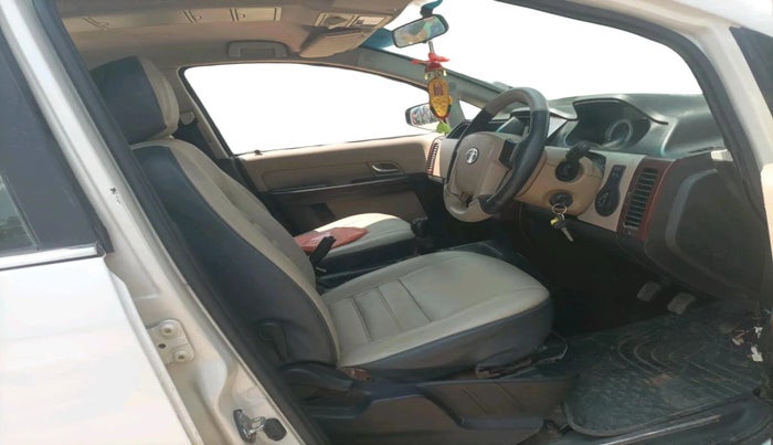 2011 Tata Aria PURE 4X2, Diesel, Manual, 1,55,697 km, interior