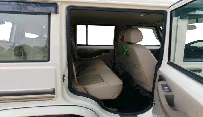 2024 Mahindra Bolero B6 (O), Diesel, Manual, 6,255 km, interior