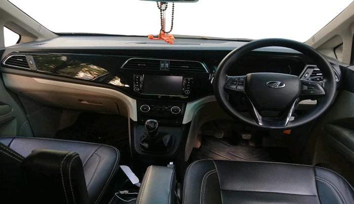 2023 Mahindra MARAZZO M 6 + 8 STR, Diesel, Manual, 29,189 km, interior