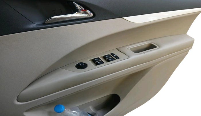 2023 Mahindra MARAZZO M 6 + 8 STR, Diesel, Manual, 29,189 km, interior