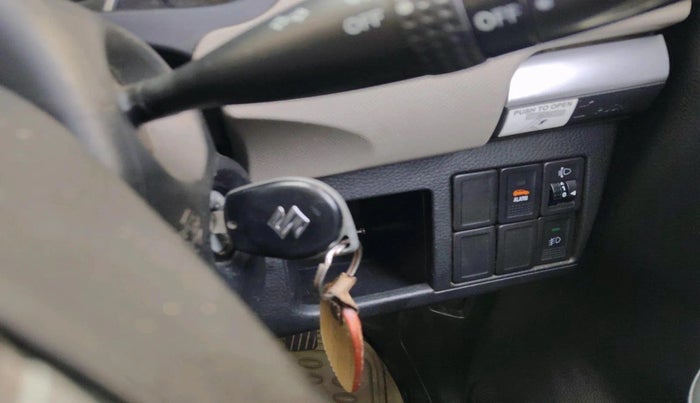 2015 Maruti Wagon R 1.0 VXI, Petrol, Manual, 47,448 km, interior