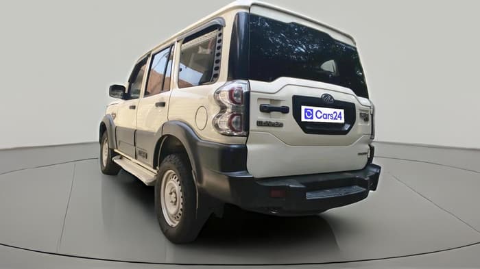 2016 Mahindra Scorpio S2, Diesel, Manual, 3,89,005 km, exterior