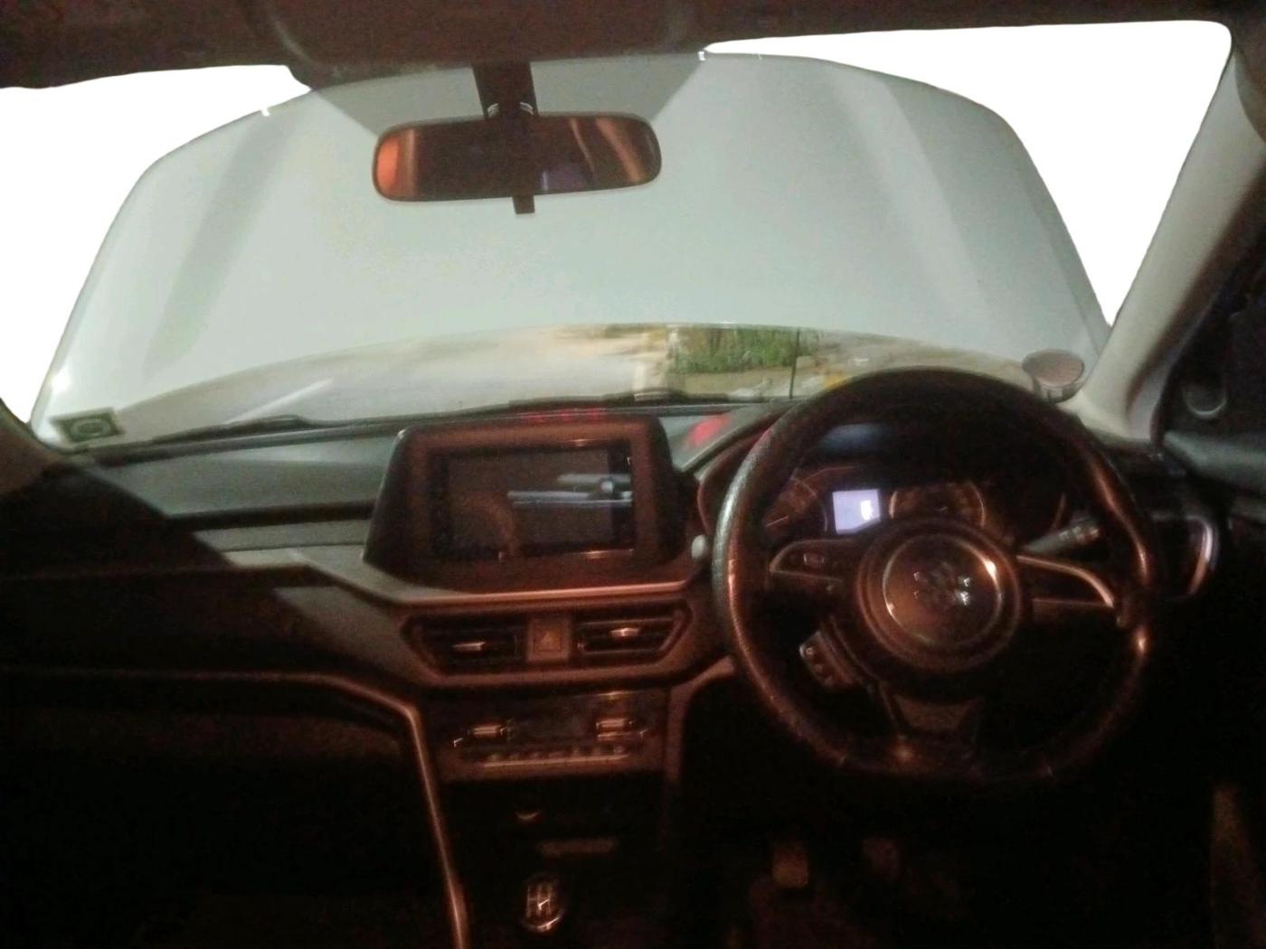 2023 Maruti BREZZA VXI, Petrol, Manual, 25,457 km, interior
