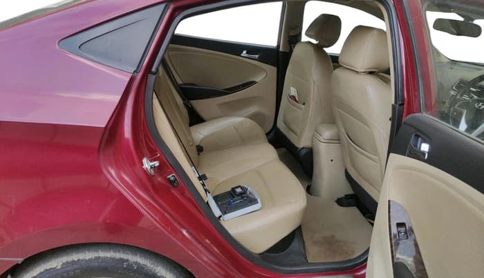 2014 Hyundai Verna FLUIDIC 1.6 VTVT SX OPT, Petrol, Manual, 85,121 km, interior