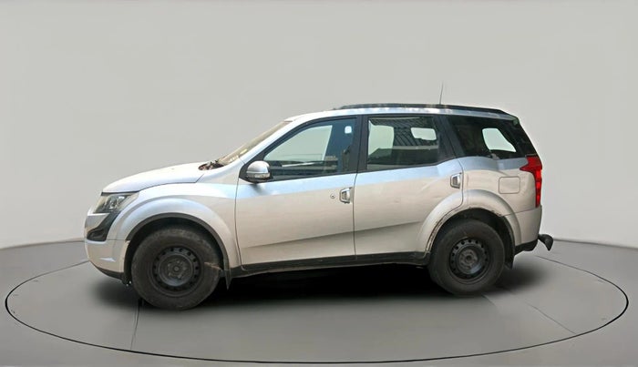 2016 Mahindra XUV500 W6, Diesel, Manual, 1,80,166 km, exterior