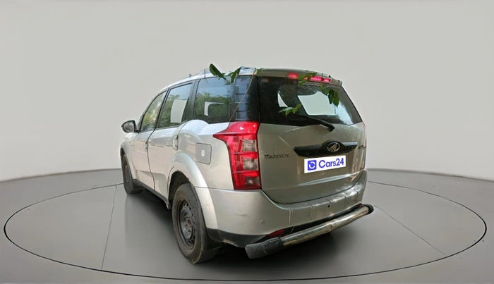 2016 Mahindra XUV500 W6, Diesel, Manual, 1,80,166 km, exterior