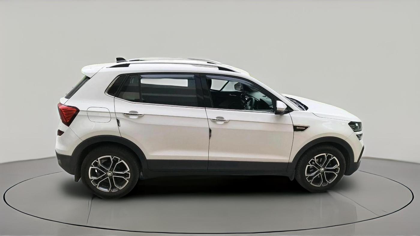 2023 Skoda KUSHAQ STYLE 1.0L TSI AT (6 AIRBAGS), Petrol, Automatic, 13,892 km, exterior