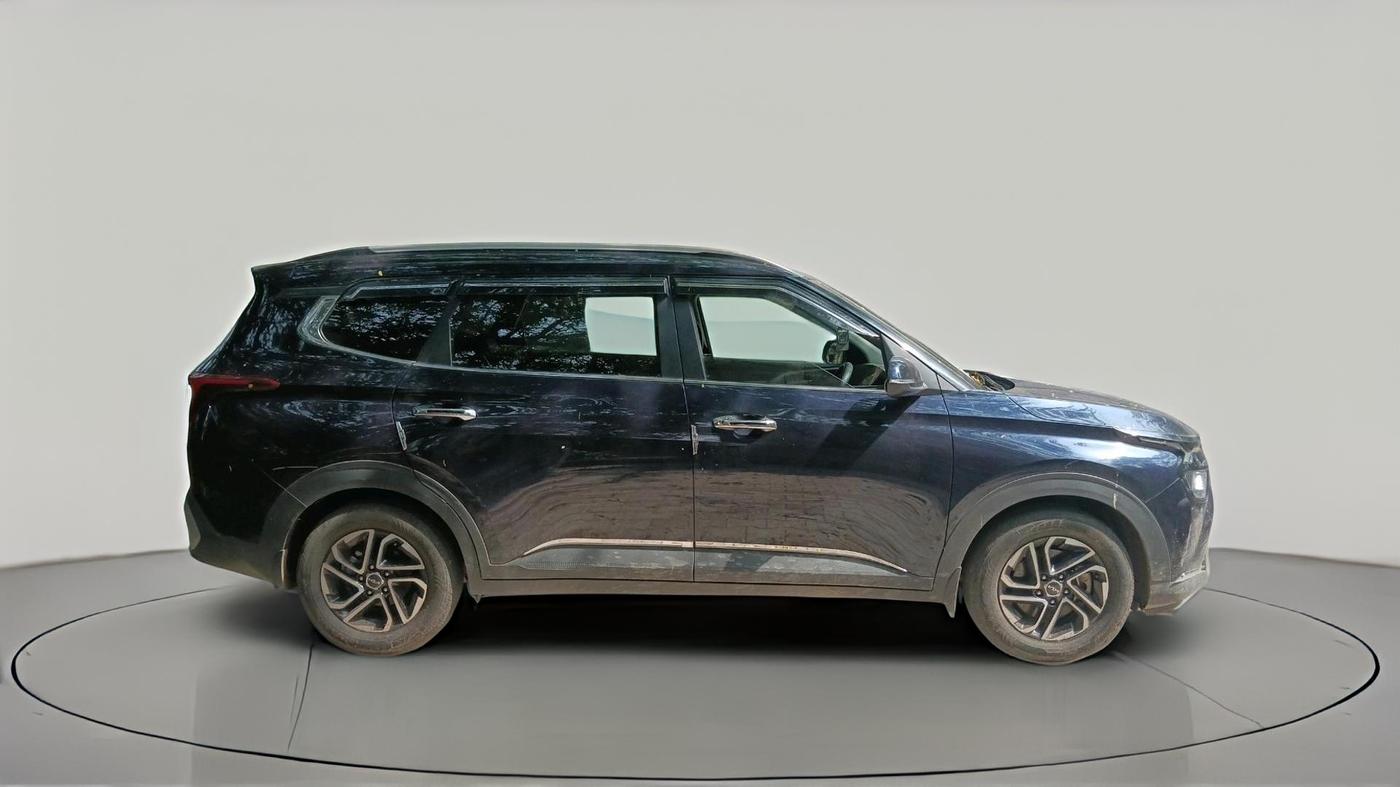 2024 KIA CARENS PRESTIGE PLUS 1.5 PETROL IMT 7 STR, Petrol, Manual, 38,938 km, exterior