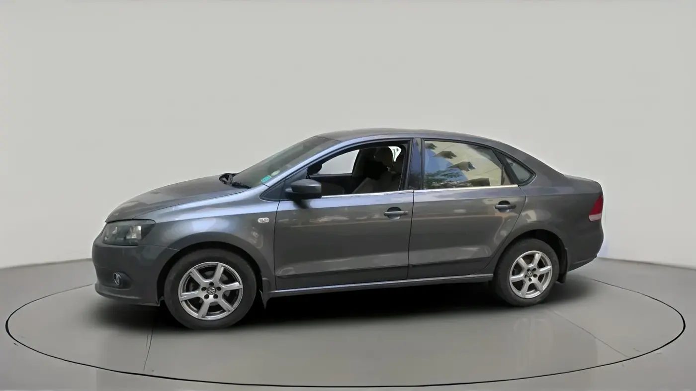 2013 Volkswagen Vento HIGHLINE DIESEL 1.6, Diesel, Manual, 1,24,551 km, exterior