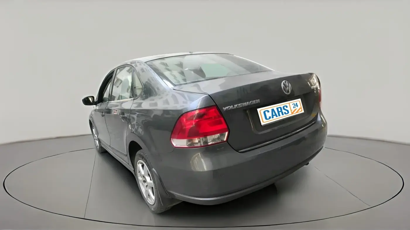 2013 Volkswagen Vento HIGHLINE DIESEL 1.6, Diesel, Manual, 1,24,551 km, exterior