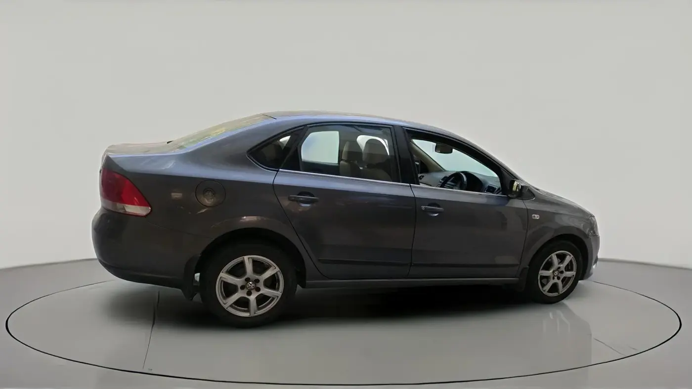 2013 Volkswagen Vento HIGHLINE DIESEL 1.6, Diesel, Manual, 1,24,551 km, exterior