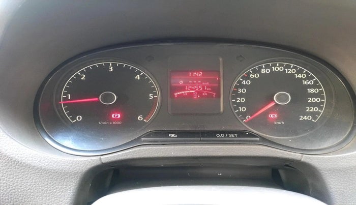 2013 Volkswagen Vento HIGHLINE DIESEL 1.6, Diesel, Manual, 1,24,551 km, interior