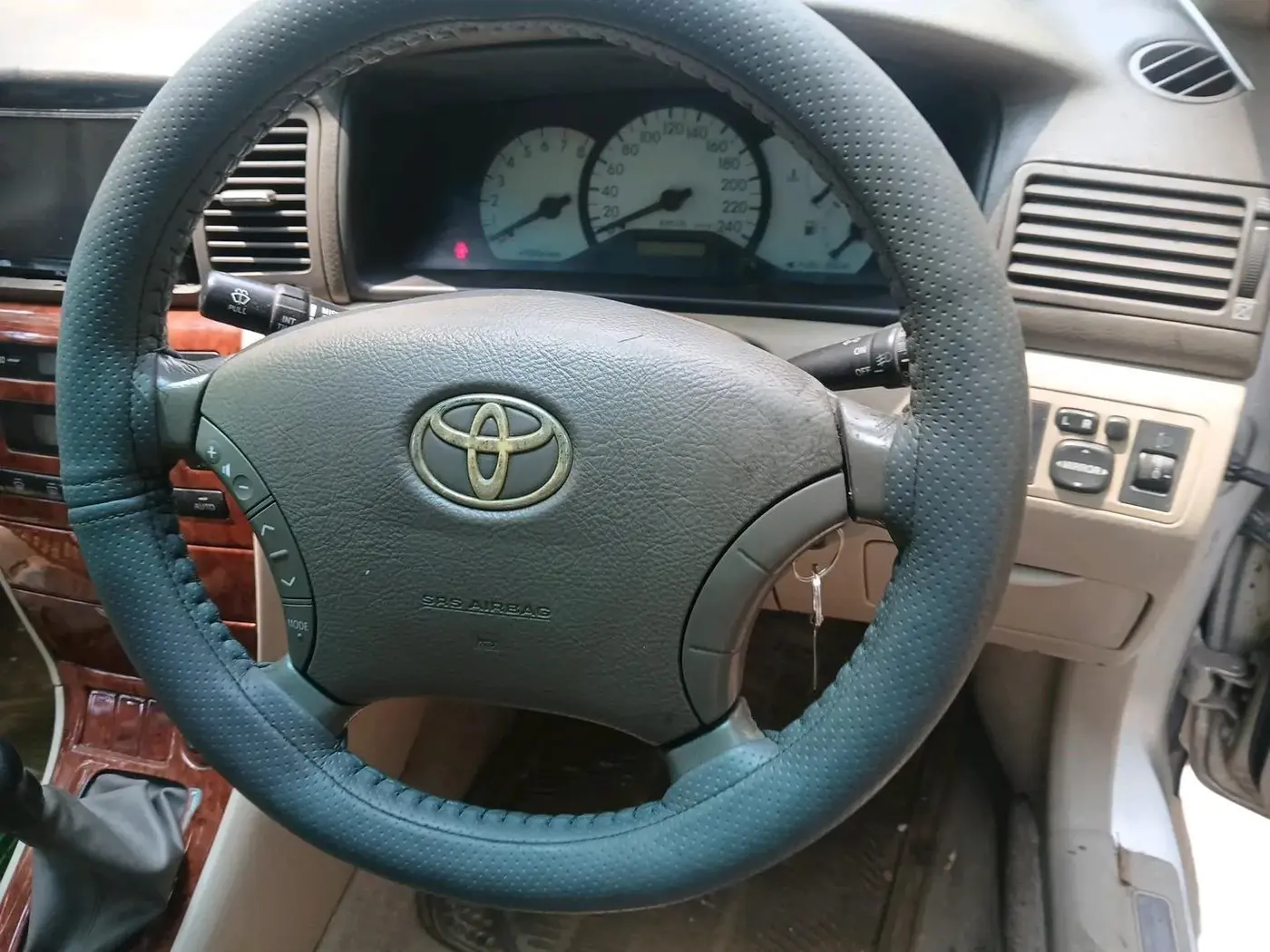 2006 Toyota Corolla H2 E 1.8, Petrol, Manual, 1,29,188 km, interior
