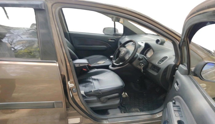 2015 Maruti Ritz ZXI, Petrol, Manual, 42,668 km, interior