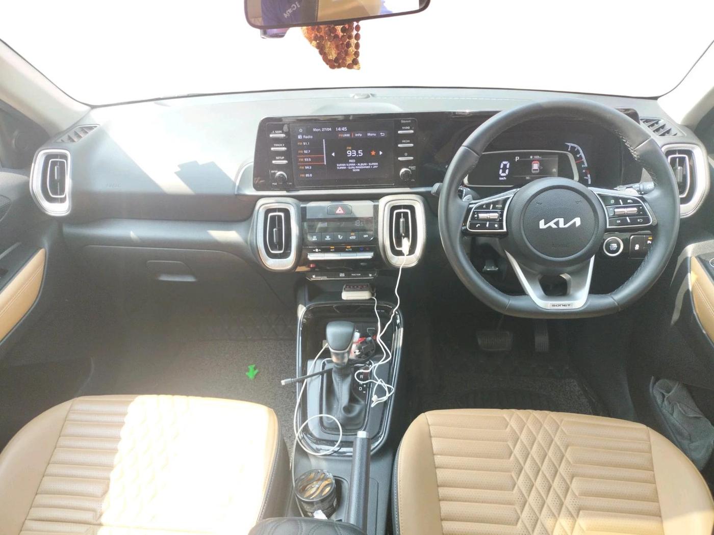 2024 KIA SONET 	 HTX 1.0 TURBO DCT, Petrol, Automatic, 18,161 km, interior