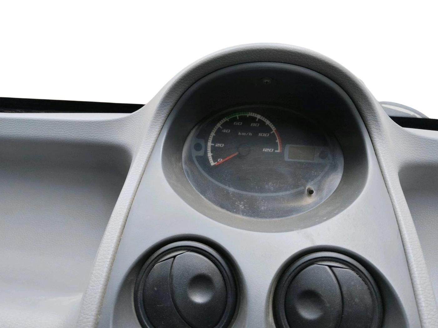 2011 Tata Nano LX, Petrol, Manual, 1 km, interior