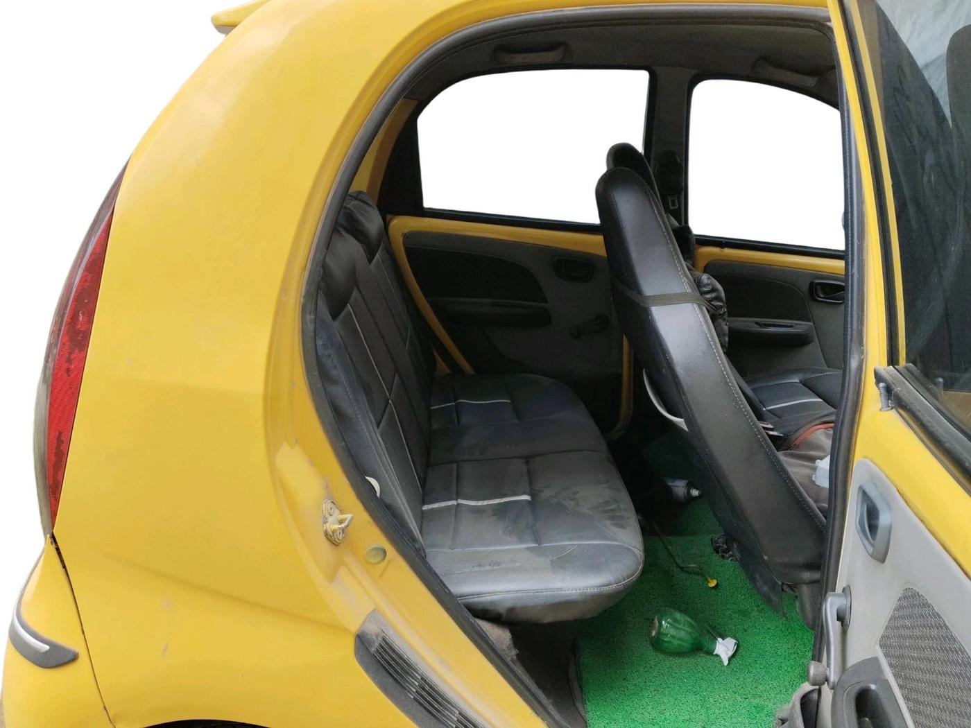 2011 Tata Nano LX, Petrol, Manual, 1 km, interior