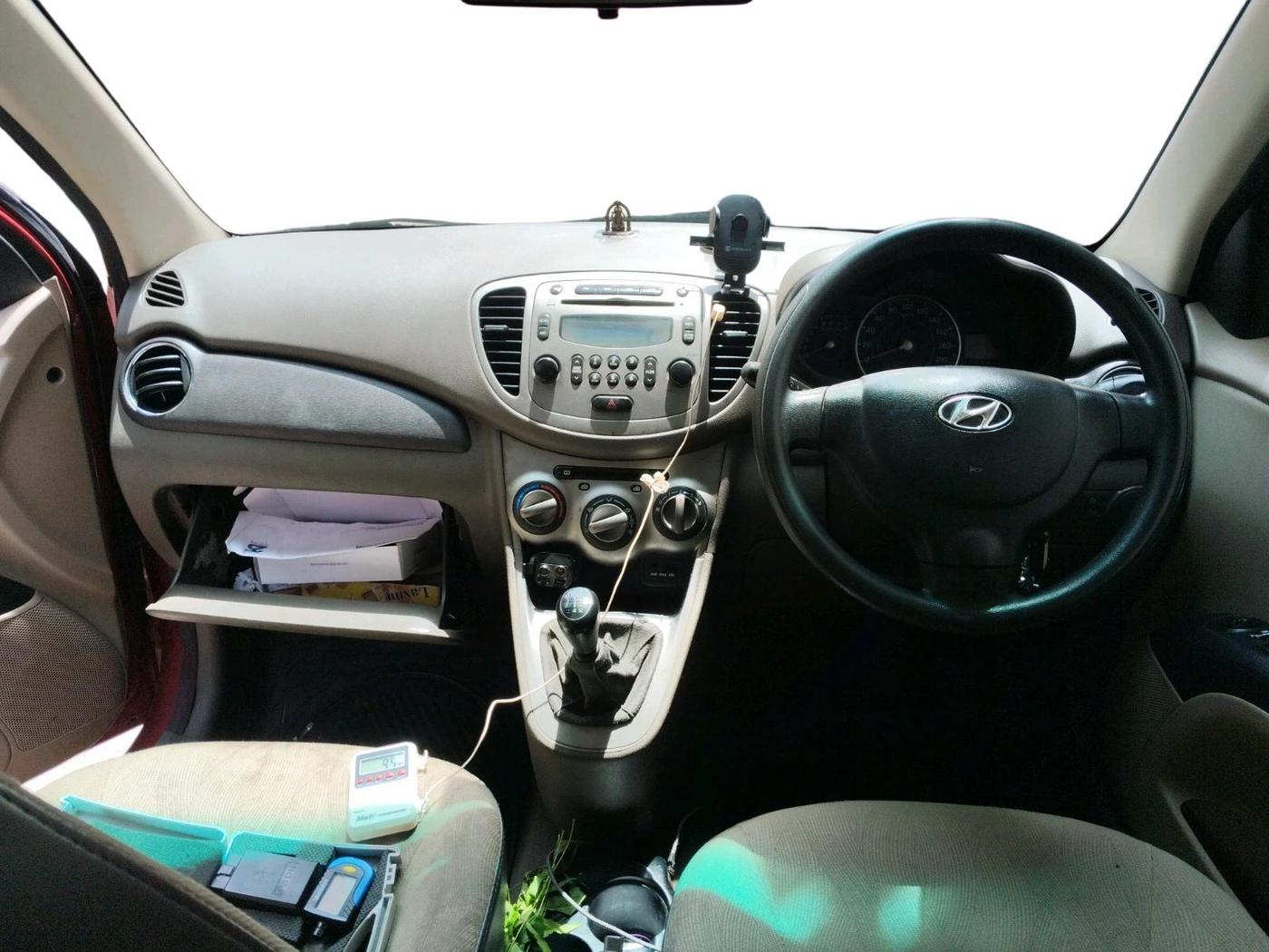 2011 Hyundai i10 SPORTZ 1.2, Petrol, Manual, 1,29,649 km, interior
