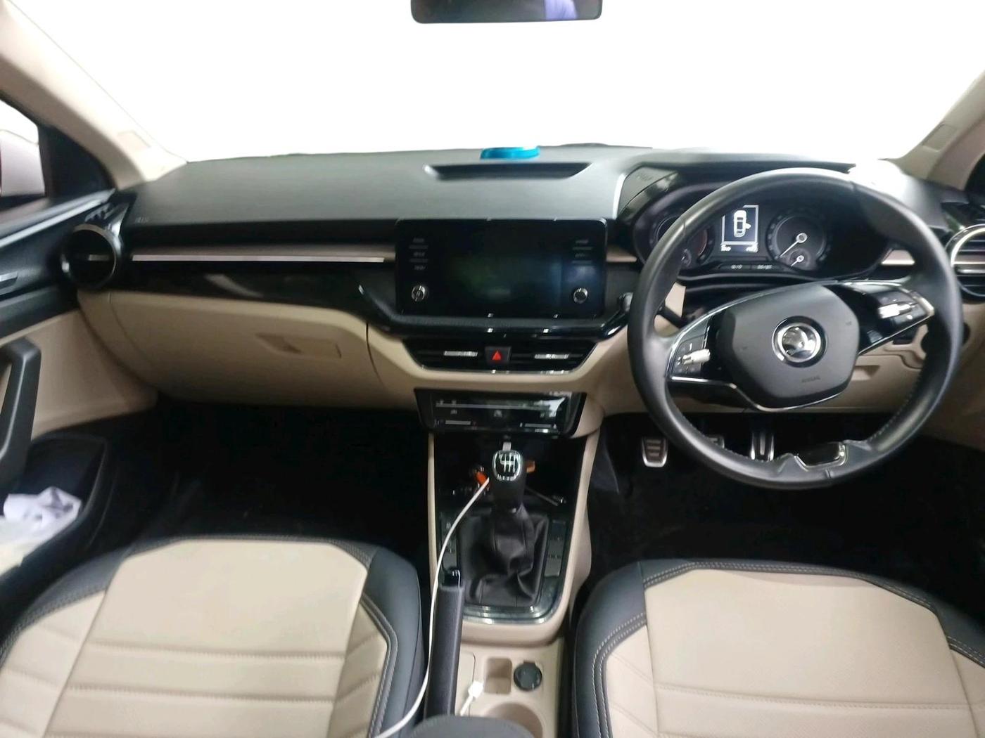 2023 Skoda SLAVIA Ambition 1.5L TSI, Petrol, Manual, 8,847 km, interior