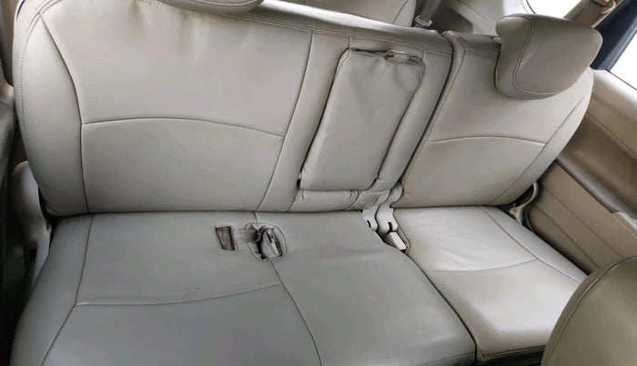 2012 Maruti Ertiga ZDI, Diesel, Manual, 1,45,009 km, interior