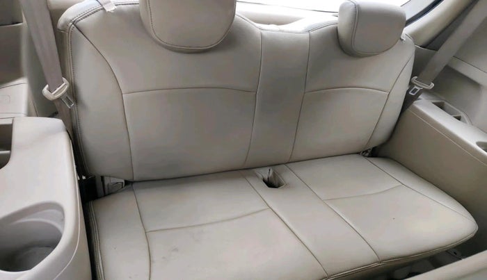 2012 Maruti Ertiga ZDI, Diesel, Manual, 1,45,009 km, interior
