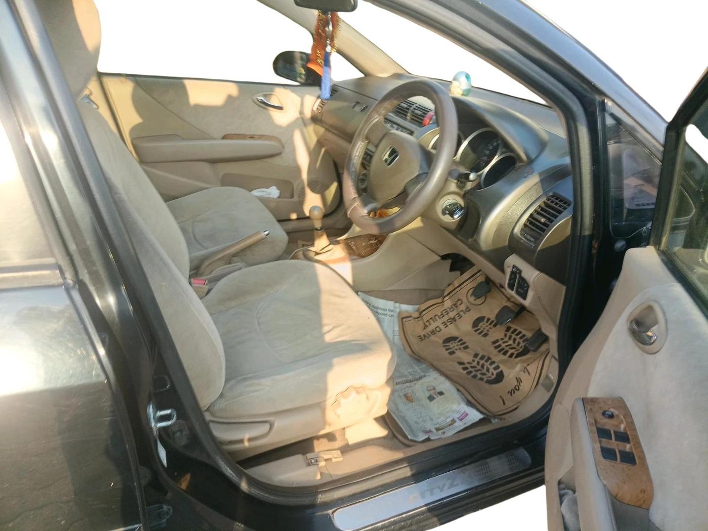 2006 Honda City ZX GXI, Petrol, Manual, 1,15,048 km, interior
