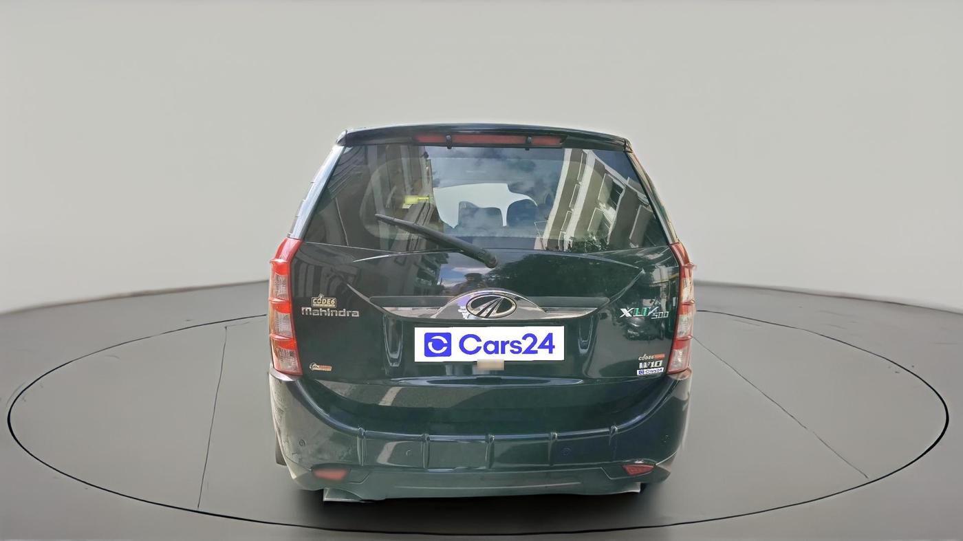 2016 Mahindra XUV500 W10 AT, Diesel, Automatic, 88,917 km, exterior