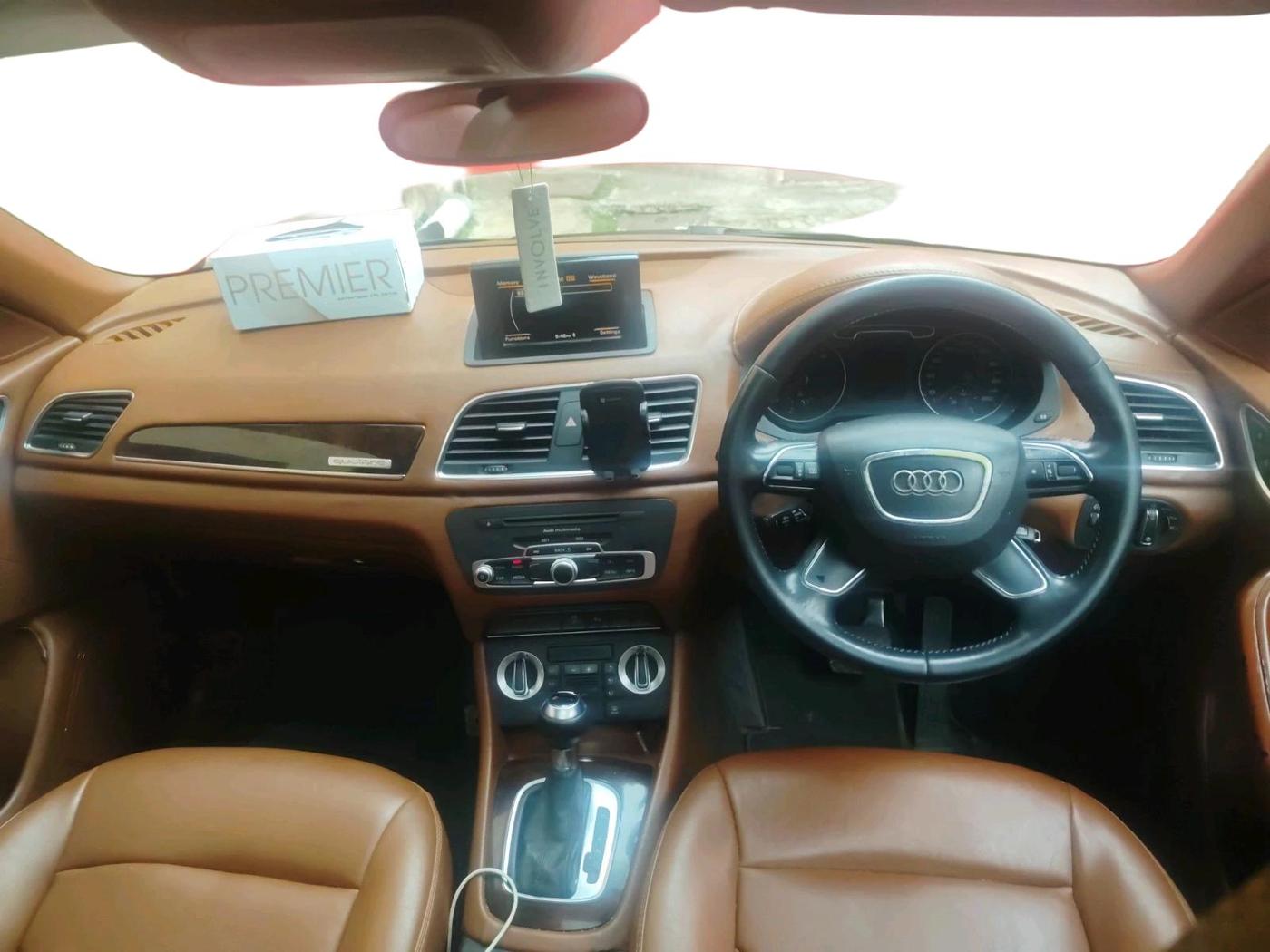 2014 Audi Q3 2.0 QUATTRO TDI AT, Diesel, Automatic, 85,097 km, interior