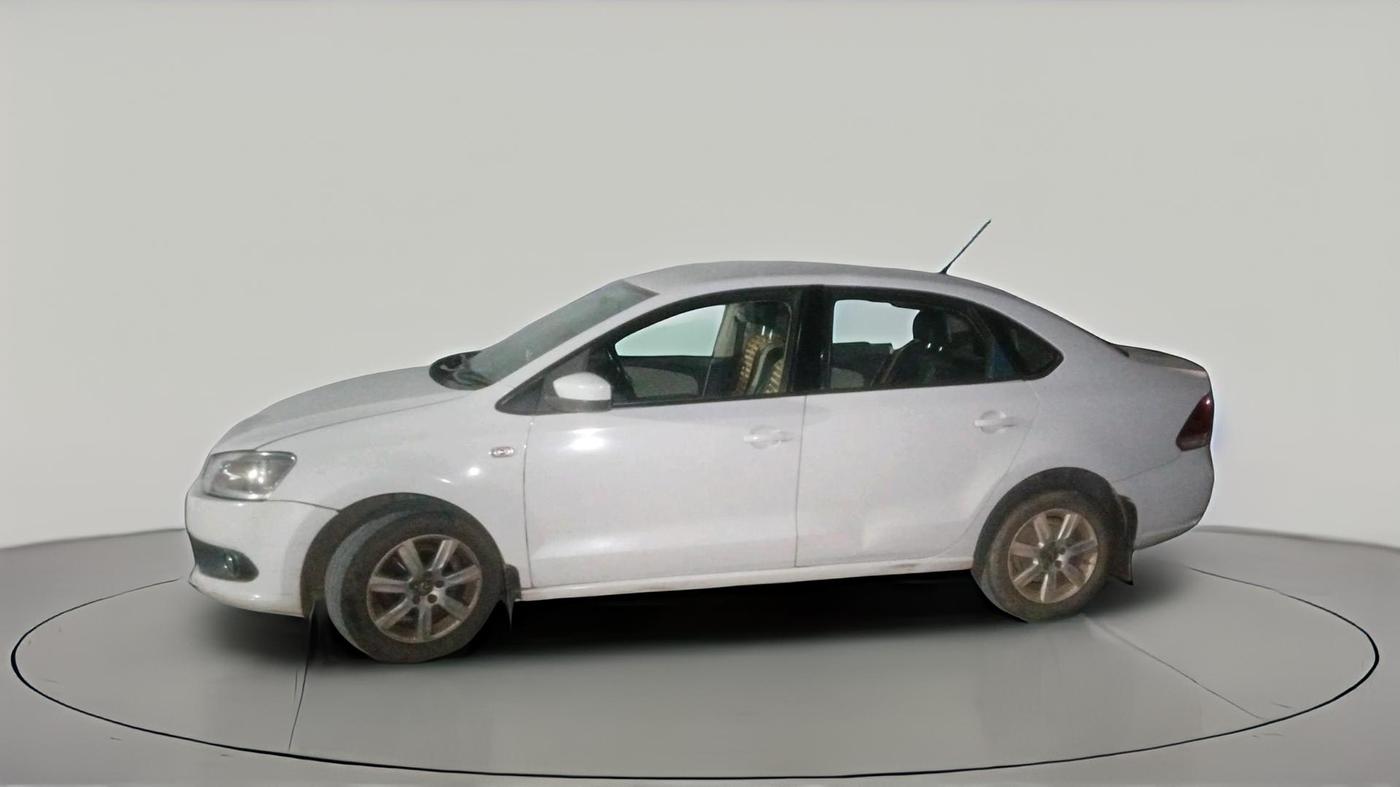 2012 Volkswagen Vento HIGHLINE DIESEL 1.6, Diesel, Manual, 1,99,844 km, exterior