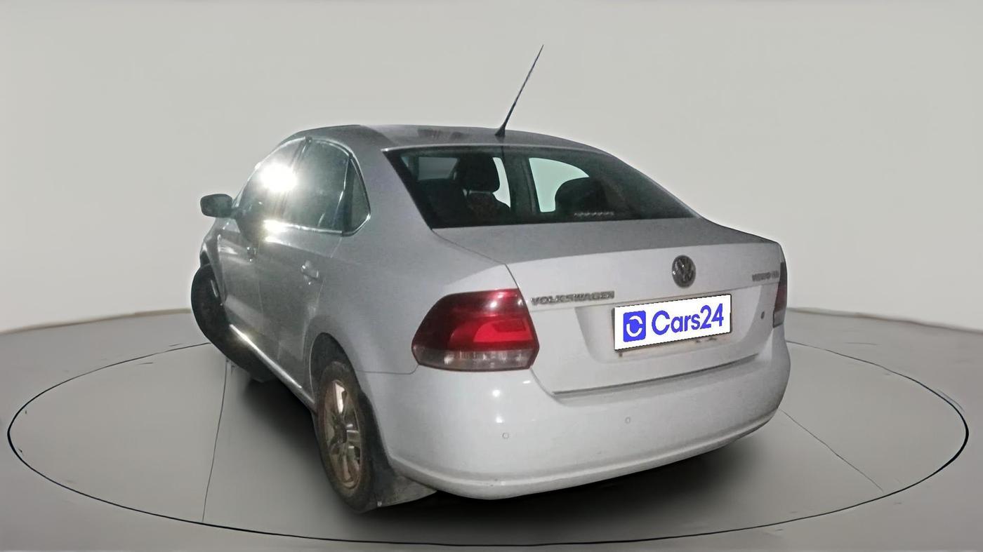 2012 Volkswagen Vento HIGHLINE DIESEL 1.6, Diesel, Manual, 1,99,844 km, exterior