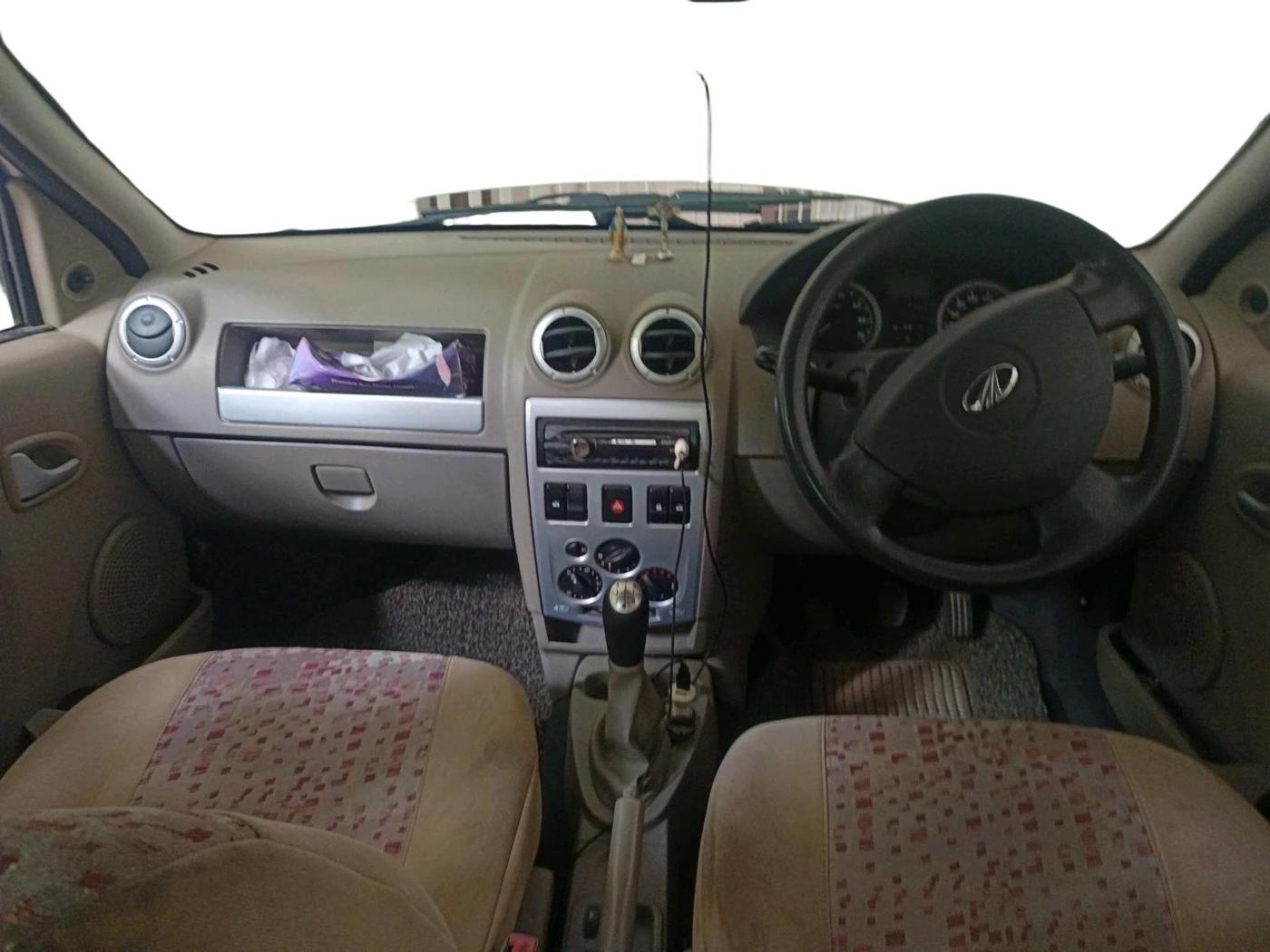 2011 Mahindra Verito 1.5 D4 BS III, Diesel, Manual, 63,921 km, interior
