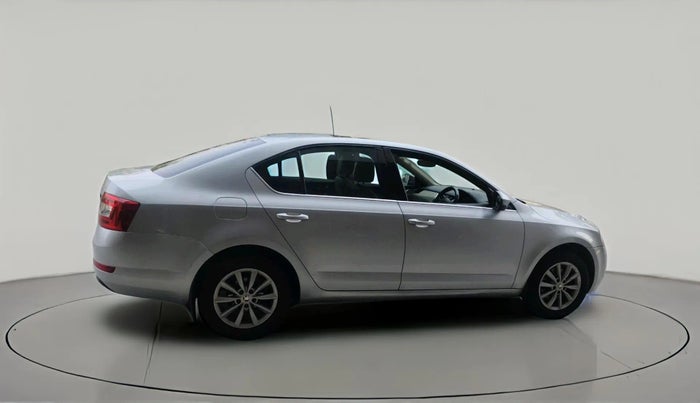 2017 Skoda Octavia 2.0 TDI CR STYLE PLUS AT, Diesel, Automatic, 1,47,273 km, exterior