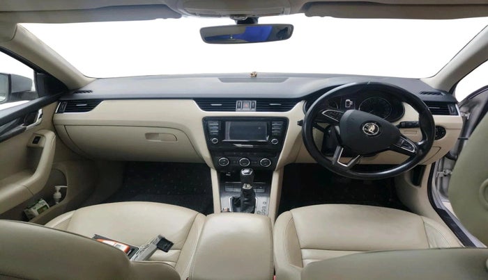 2017 Skoda Octavia 2.0 TDI CR STYLE PLUS AT, Diesel, Automatic, 1,47,273 km, interior