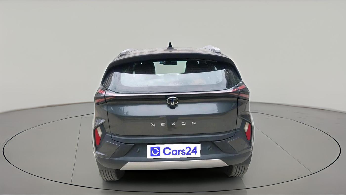 2024 Tata NEXON FEARLESS + 1.2 PETROL, Petrol, Manual, 2,562 km, exterior