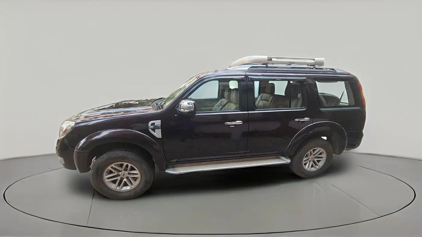 2010 Ford Endeavour 2.5L 4X2 MT, Diesel, Manual, 1,19,172 km, exterior