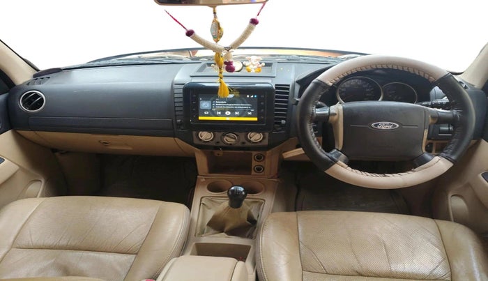 2010 Ford Endeavour 2.5L 4X2 MT, Diesel, Manual, 1,19,172 km, interior