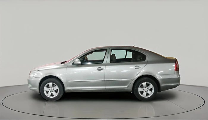 2012 Skoda Superb 2.0 TDI PD, Diesel, Manual, 1,20,824 km, exterior