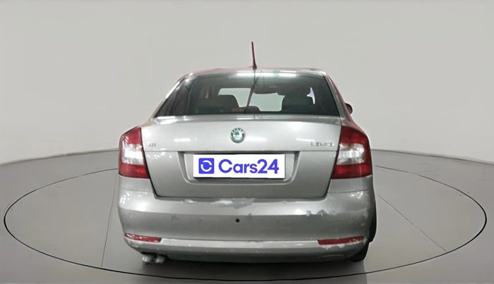 2012 Skoda Superb 2.0 TDI PD, Diesel, Manual, 1,20,824 km, exterior