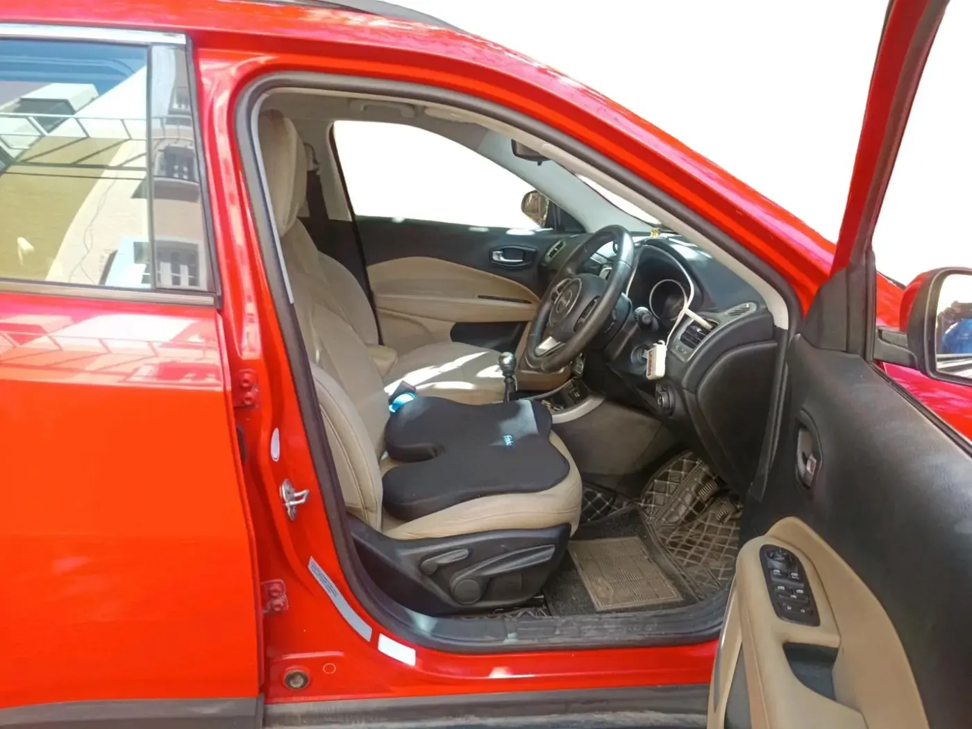 2017 Jeep Compass LONGITUDE (O) 2.0 DIESEL, Diesel, Manual, 1,21,727 km, interior
